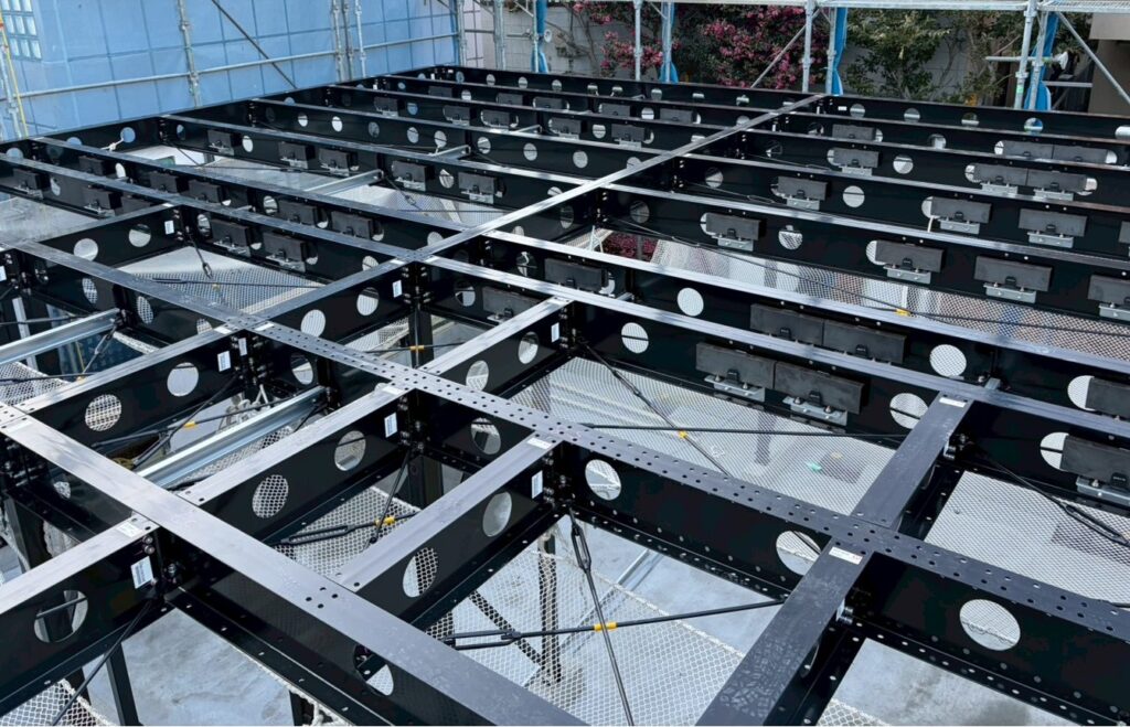 東京都世田谷区-鉄骨組立て